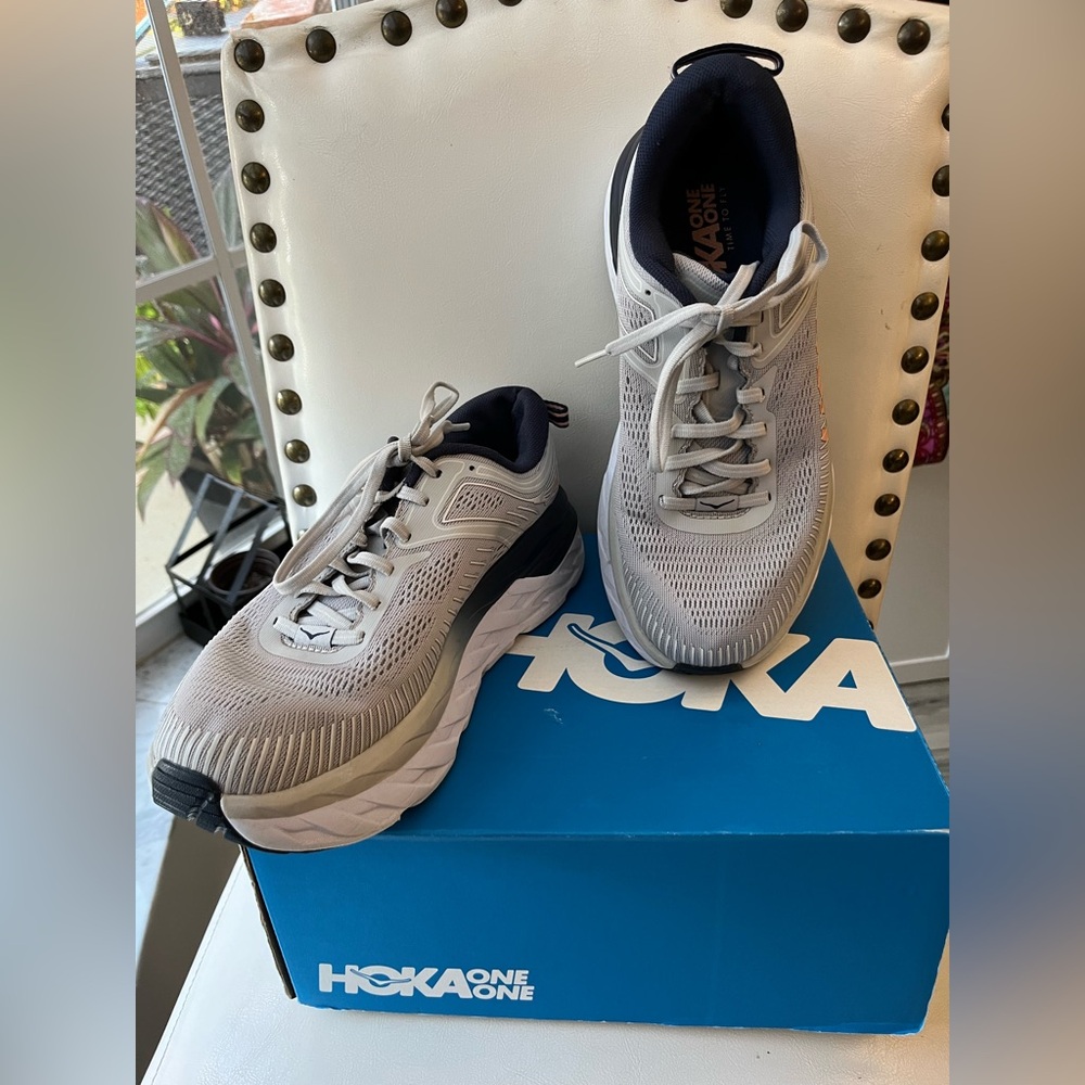 Hoka One One  Bondi (wide width)